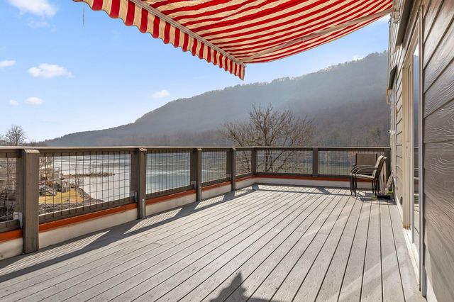 21808 River Canyon Road G, Chattanooga, TN 37405