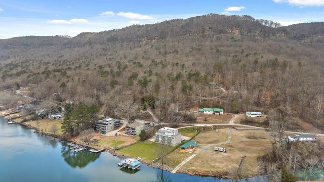 21808 River Canyon Road G, Chattanooga, TN 37405