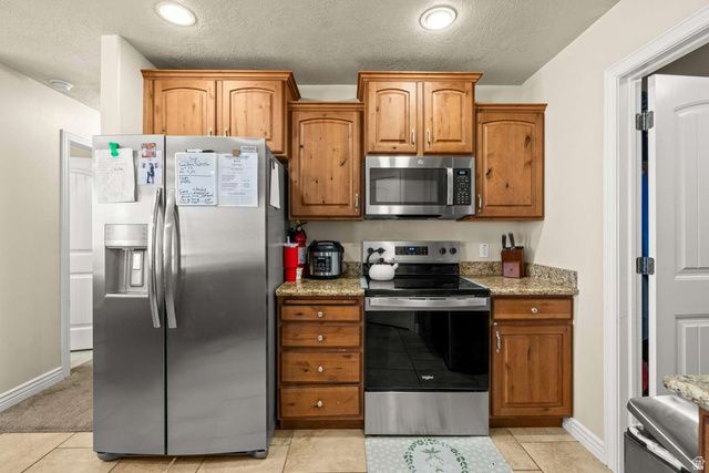 6032 W OAK FORK DR, West Jordan, UT 84081