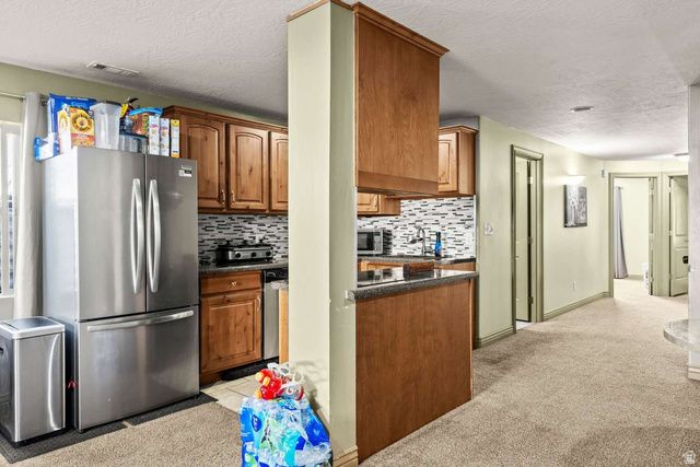 6032 W OAK FORK DR, West Jordan, UT 84081