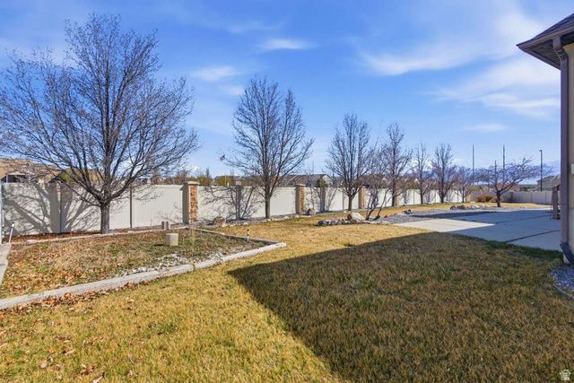 6032 W OAK FORK DR, West Jordan, UT 84081