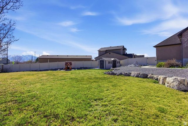 6032 W OAK FORK DR, West Jordan, UT 84081