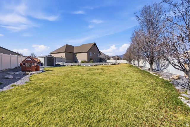 6032 W OAK FORK DR, West Jordan, UT 84081