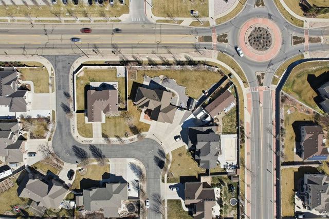 6032 W OAK FORK DR, West Jordan, UT 84081