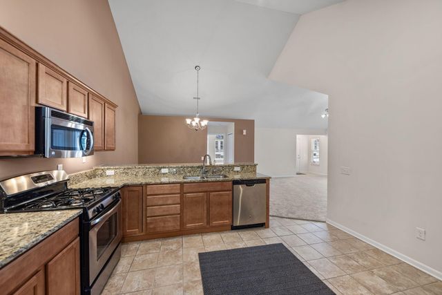 2340 Allison Circle, Valparaiso, IN 46383