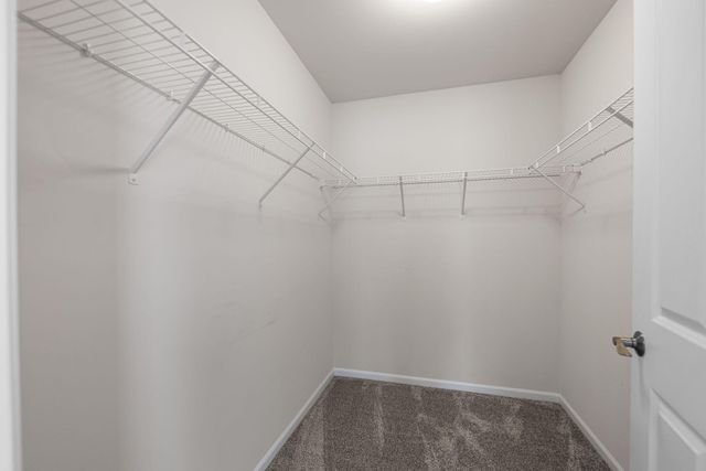 2340 Allison Circle, Valparaiso, IN 46383