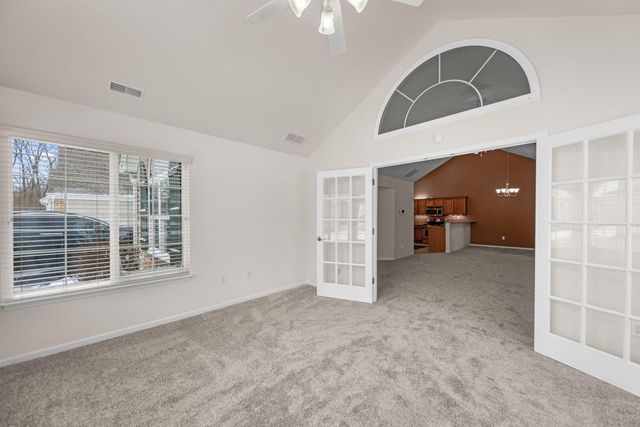 2340 Allison Circle, Valparaiso, IN 46383