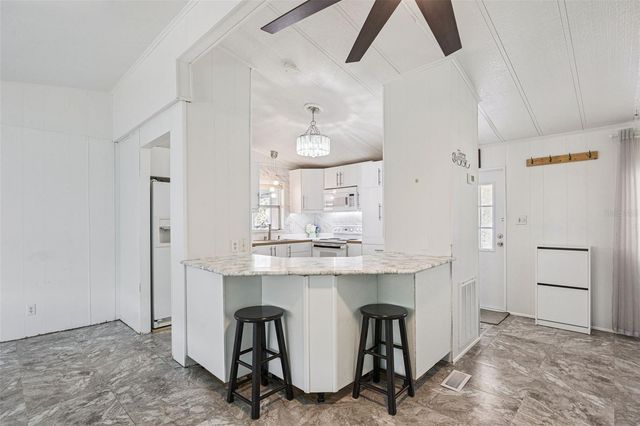 204 BAY COURT, Kissimmee, FL 34758