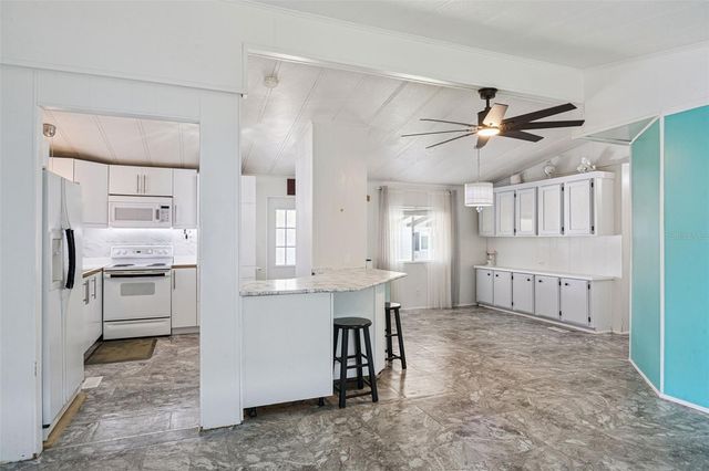 204 BAY COURT, Kissimmee, FL 34758