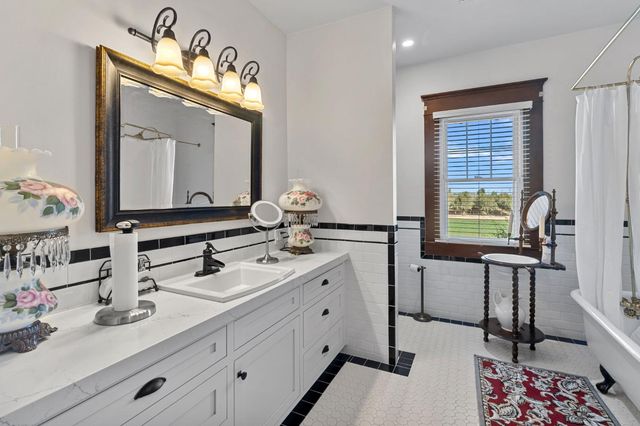 5237 Crows Landing Rd, Modesto, CA 95358