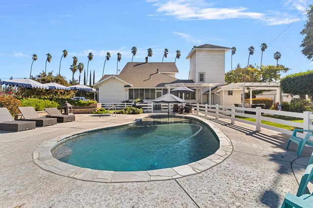 5237 Crows Landing Rd, Modesto, CA 95358