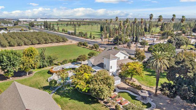 5237 Crows Landing Rd, Modesto, CA 95358