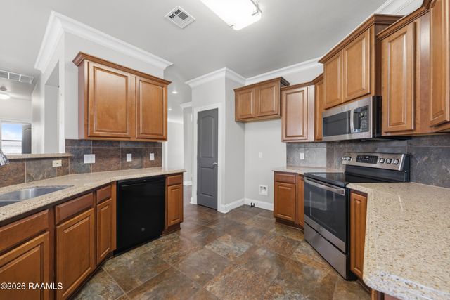 100 Bristow Bayou Road, Broussard, LA 70518