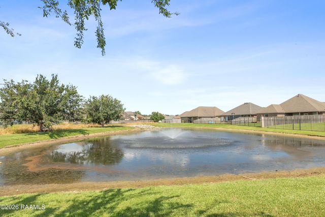 100 Bristow Bayou Road, Broussard, LA 70518