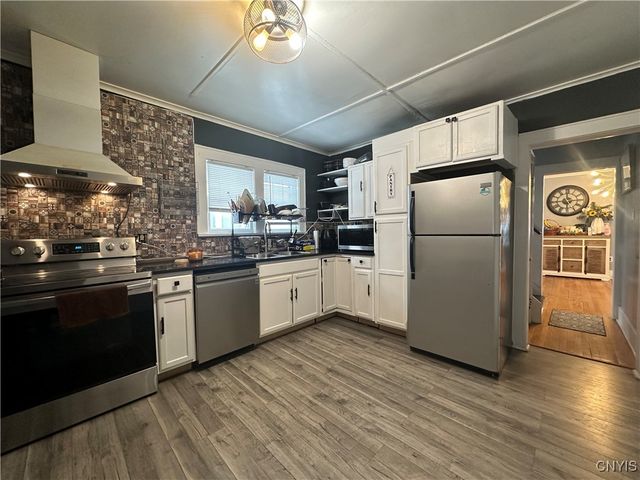 1100 Wadsworth Street, Syracuse, NY 13208