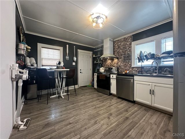 1100 Wadsworth Street, Syracuse, NY 13208