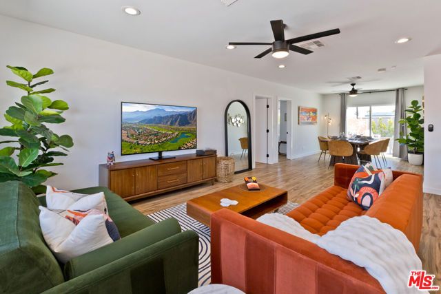 375 W Sunview Avenue, Palm Springs, CA 92262