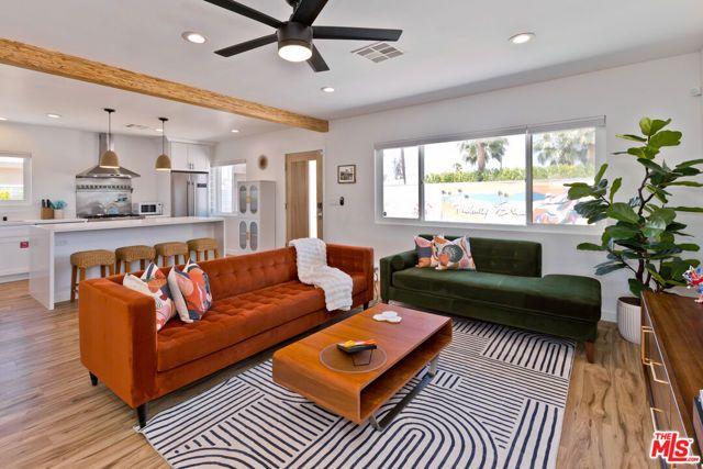 375 W Sunview Avenue, Palm Springs, CA 92262