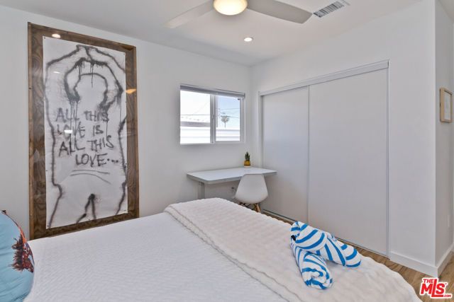 375 W Sunview Avenue, Palm Springs, CA 92262
