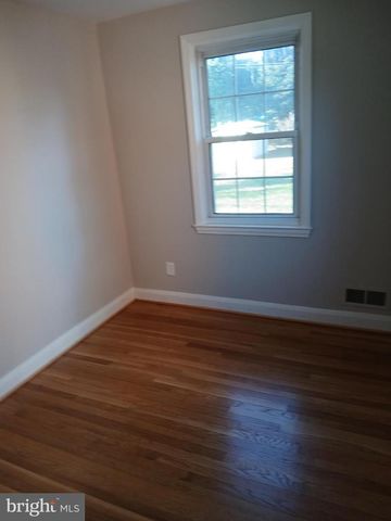 3814 LOCHEARN DR, Baltimore, MD 21207