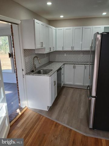 3814 LOCHEARN DR, Baltimore, MD 21207