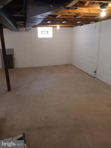 3814 LOCHEARN DR, Baltimore, MD 21207