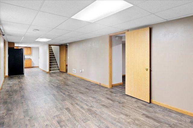 6101 Oak Circle, North Branch, MN 55056
