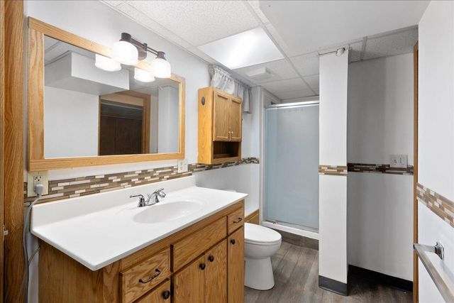 6101 Oak Circle, North Branch, MN 55056
