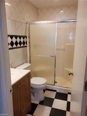 282 Nantucket PL, Newport News, VA 23606