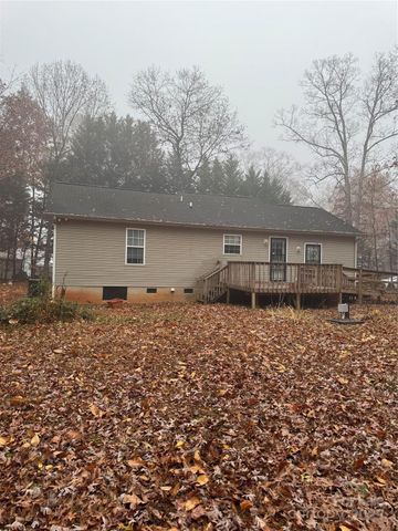 155 Brookview Road, Statesville, NC 28625