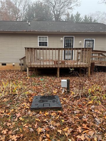 155 Brookview Road, Statesville, NC 28625