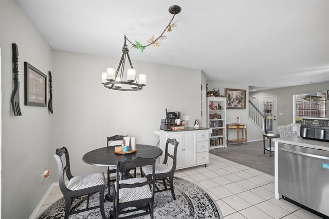 8025 Quail Ridge Road, Claremore, OK 74019