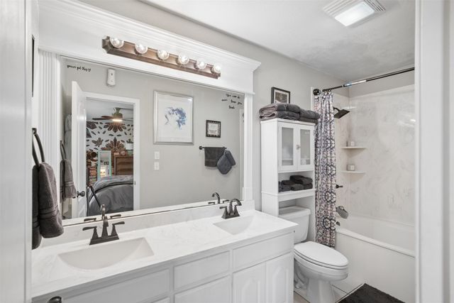 8025 Quail Ridge Road, Claremore, OK 74019