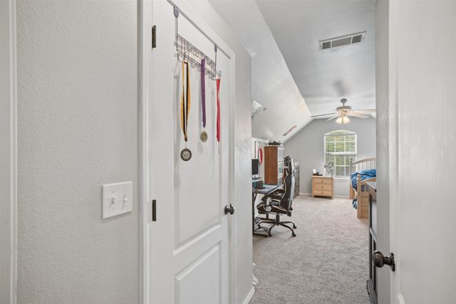8025 Quail Ridge Road, Claremore, OK 74019
