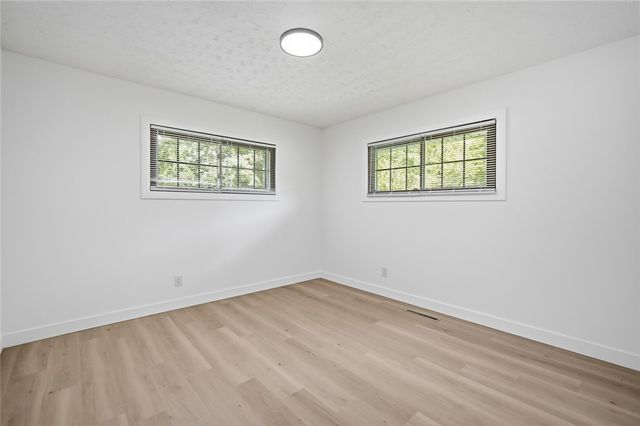 1950 W Skyview Drive, Beavercreek, OH 45432