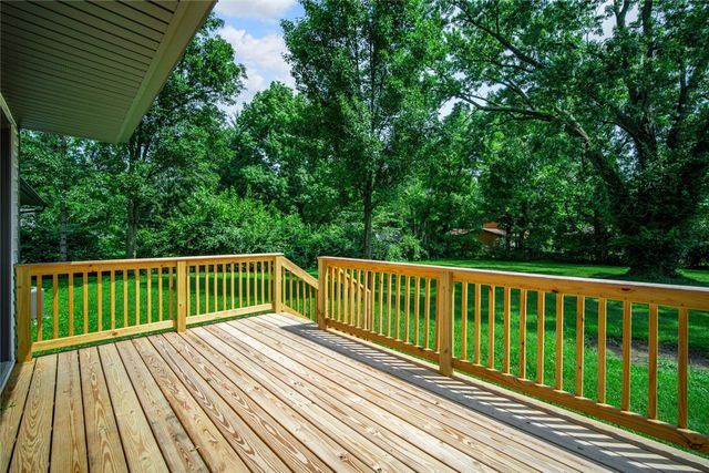 1950 W Skyview Drive, Beavercreek, OH 45432