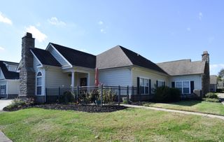 825 S Browns Ln, Gallatin, TN 37066