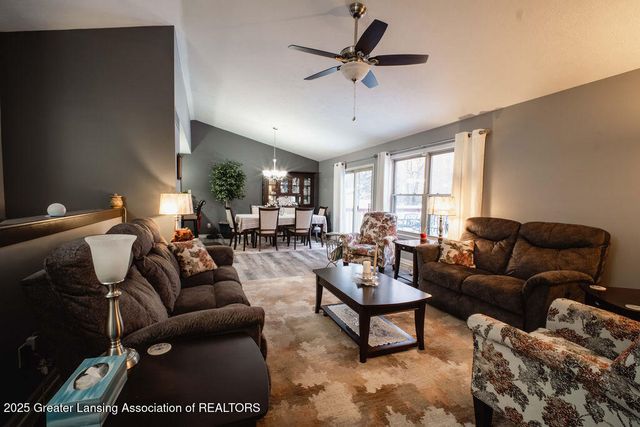 5323 Mirage Circle, Dimondale, MI 48821