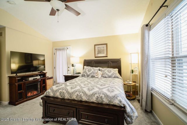 5323 Mirage Circle, Dimondale, MI 48821