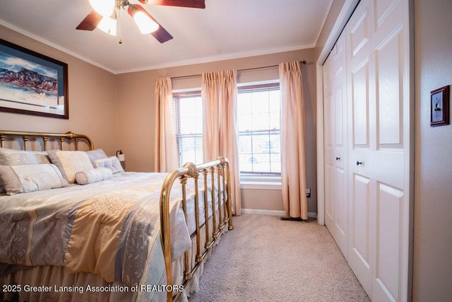 5323 Mirage Circle, Dimondale, MI 48821