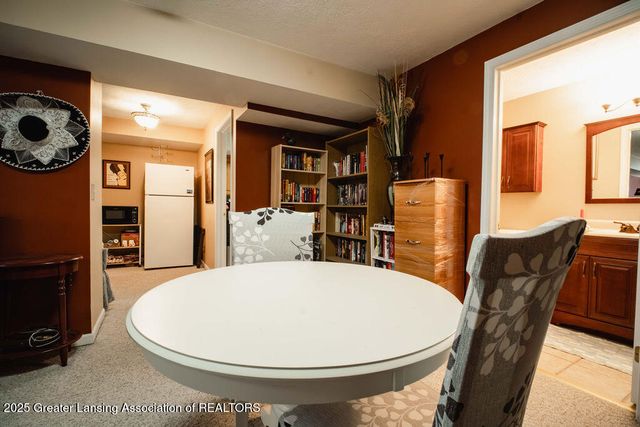 5323 Mirage Circle, Dimondale, MI 48821