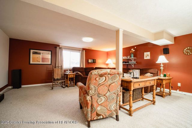 5323 Mirage Circle, Dimondale, MI 48821