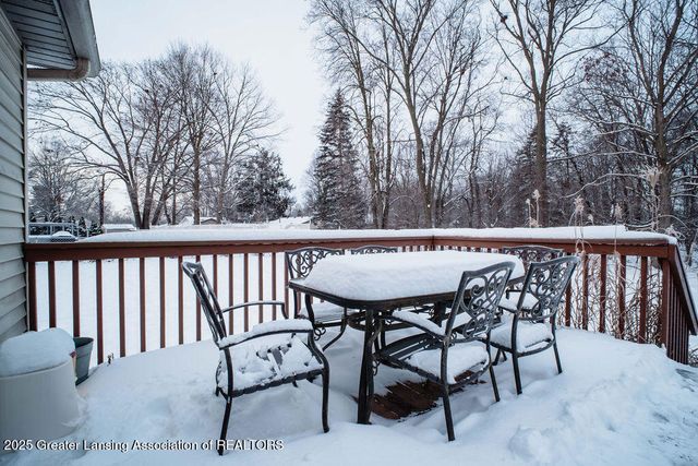 5323 Mirage Circle, Dimondale, MI 48821