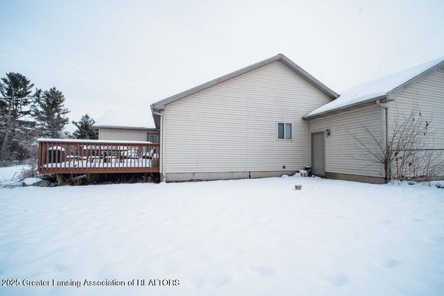 5323 Mirage Circle, Dimondale, MI 48821