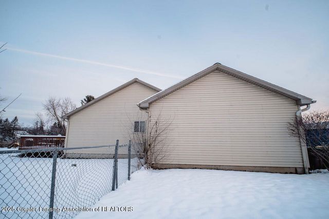 5323 Mirage Circle, Dimondale, MI 48821