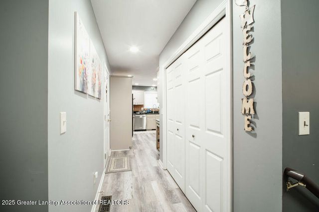 5323 Mirage Circle, Dimondale, MI 48821