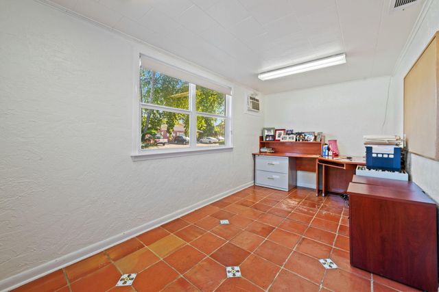 1901 SE 4TH Avenue, Fort Lauderdale, FL 33316