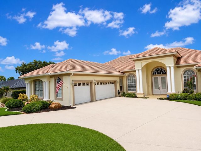 150 OLD NICHOLS CIRCLE, Auburndale, FL 33823