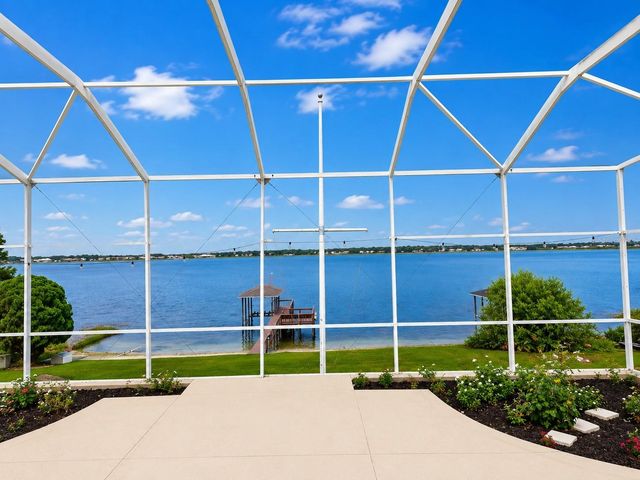 150 OLD NICHOLS CIRCLE, Auburndale, FL 33823