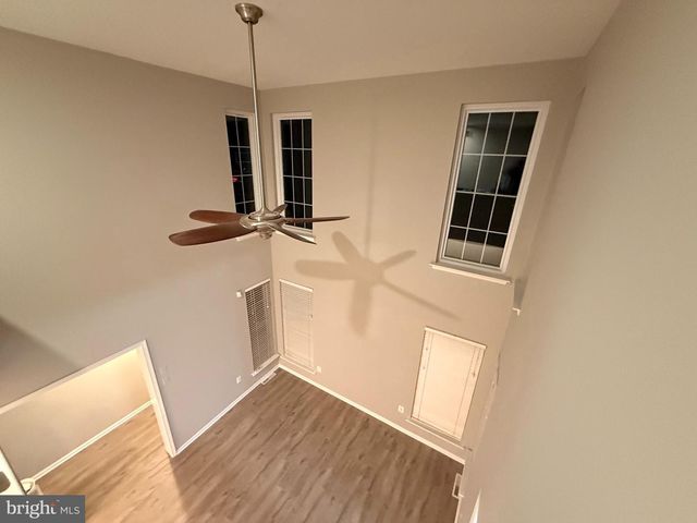 208 RED HAVEN DR, North Wales, PA 19454